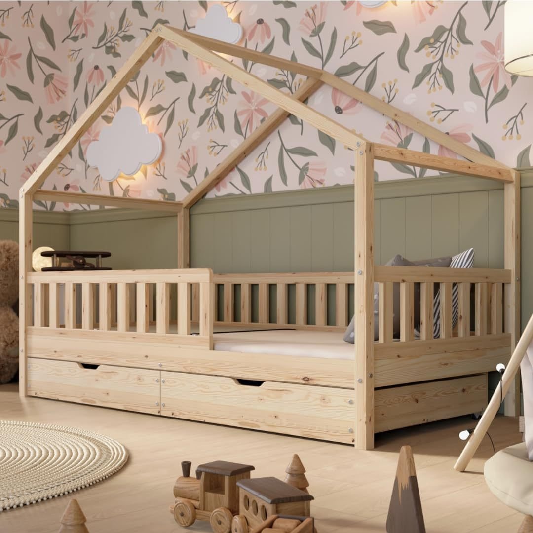 Crazy Pine Lit cabane avec tiroirs 200 × 90 cm – Bois naturel, barrière anti-chute amovible, lit Montessori au sol avec rangement, Crazy House